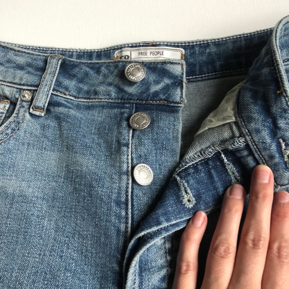 FREE PEOPLE Wales Wide-Leg Jeans In Blue (B14) - Picture 3 of 6